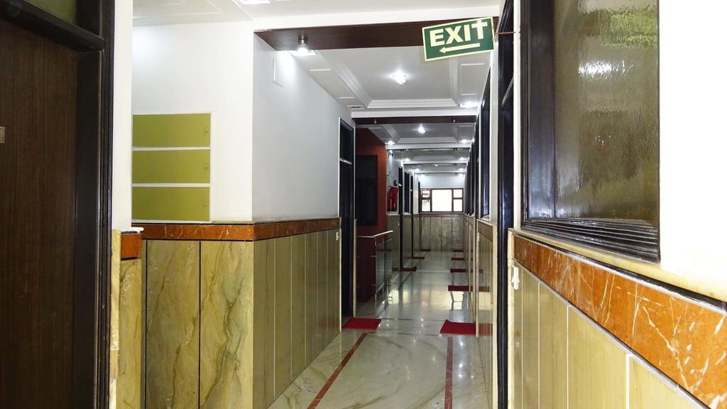 Hotel Durga International นิวเดลี ภายนอก รูปภาพ