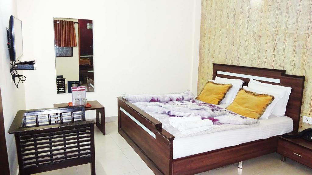 Hotel Durga International นิวเดลี ภายนอก รูปภาพ