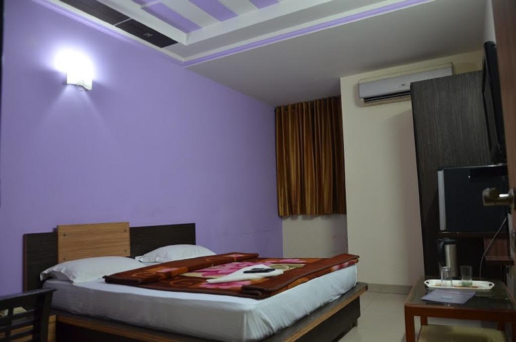Hotel Durga International นิวเดลี ภายนอก รูปภาพ
