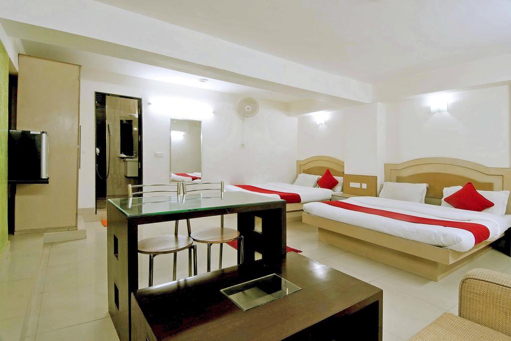Hotel Durga International นิวเดลี ภายนอก รูปภาพ