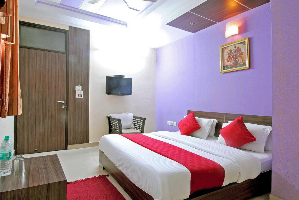 Hotel Durga International นิวเดลี ภายนอก รูปภาพ