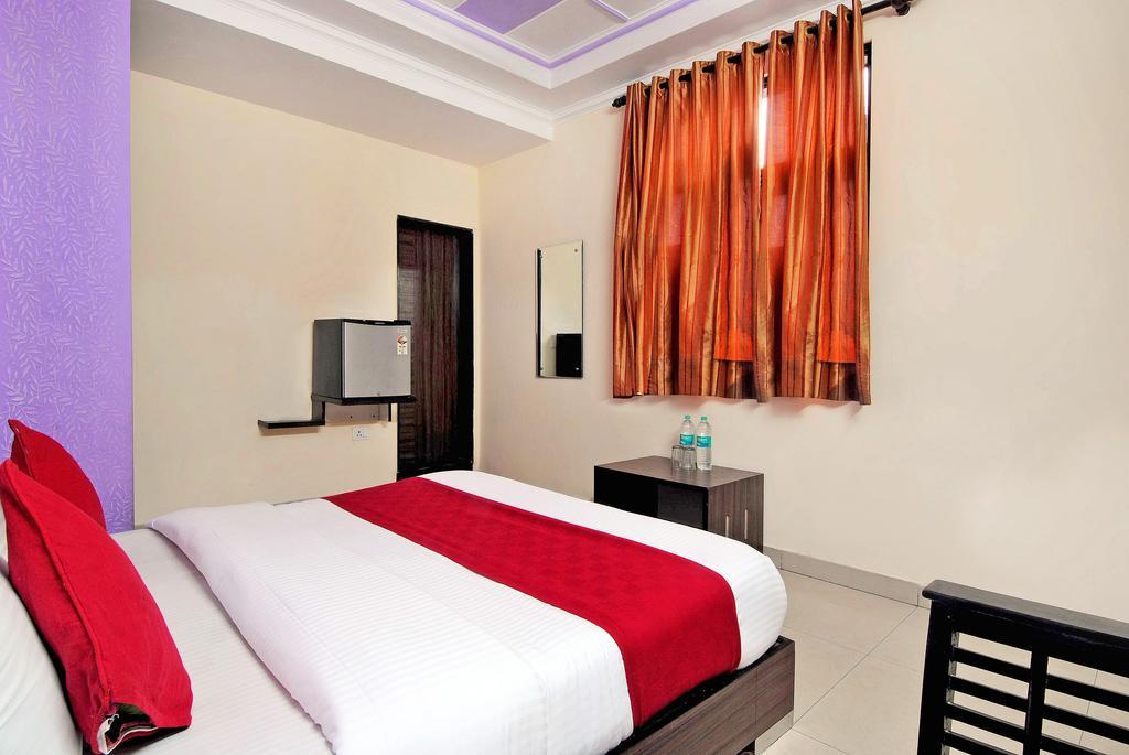 Hotel Durga International นิวเดลี ห้อง รูปภาพ
