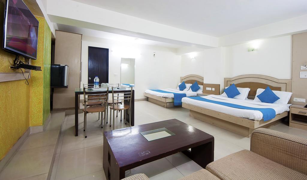Hotel Durga International นิวเดลี ภายนอก รูปภาพ